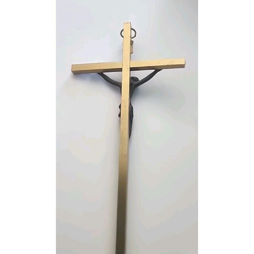 Vintage Brass Crucifix Wall Hanging INRI Jesus Christ on Cross - Picture 4 of 6